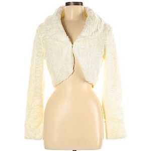 Isabella Rodriguez Foax White Fur Cropped Coat